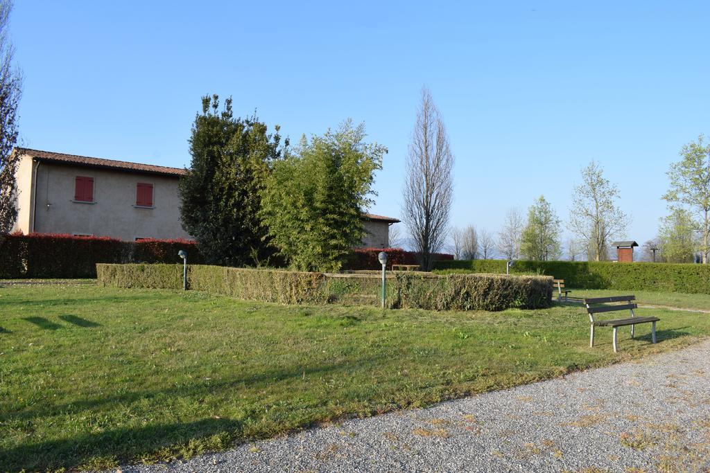 Agriturismo Cà Del Lupo Pallazzolo sullʼOglio Extérieur photo